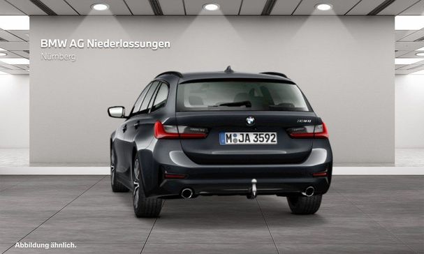 BMW 330i Touring 190 kW image number 3