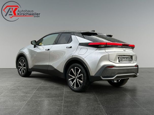 Toyota C-HR 2.0 Hybrid 145 kW image number 2