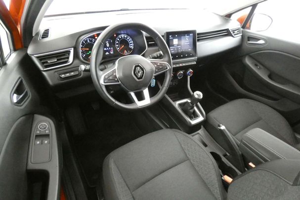 Renault Clio TCe Intens 74 kW image number 18