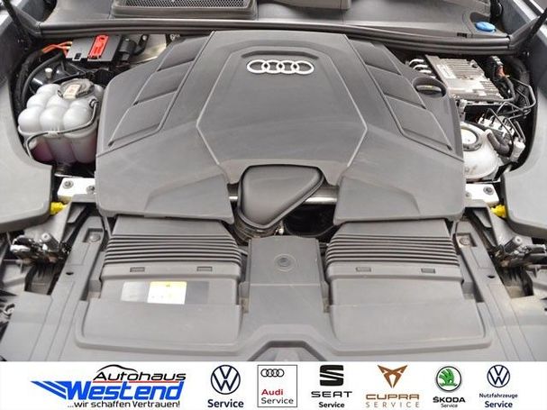 Audi Q8 55 TFSIe S-line 280 kW image number 5