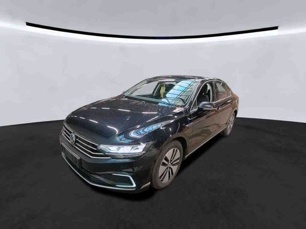 Volkswagen Passat GTE DSG 160 kW image number 1