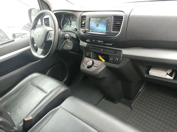 Toyota Proace Verso Shuttle 2.0 D Comfort 130 kW image number 9