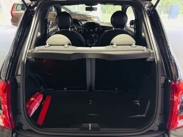 Car image 28