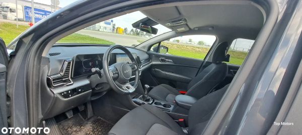 Car image 21