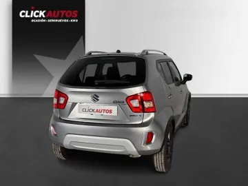 Car image 3