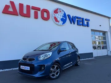 Car image 30