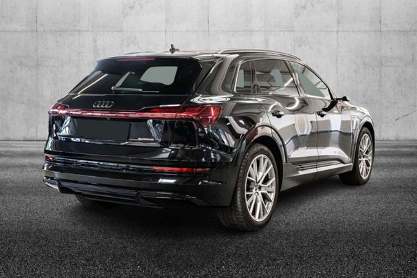 Audi e-tron 50 quattro S-line 230 kW image number 4