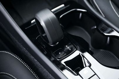 Car image 33