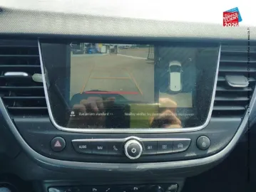 Car image 20