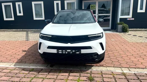 Car image 22