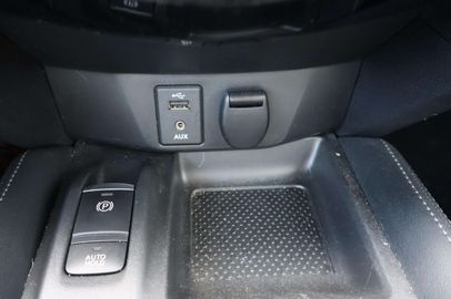 Car image 31