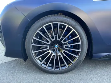 Car image 45