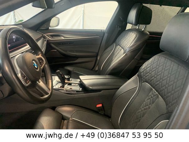 BMW 530d Touring M Sport xDrive 210 kW image number 11