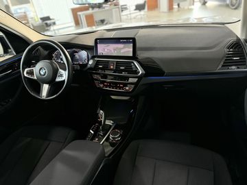 Car image 37