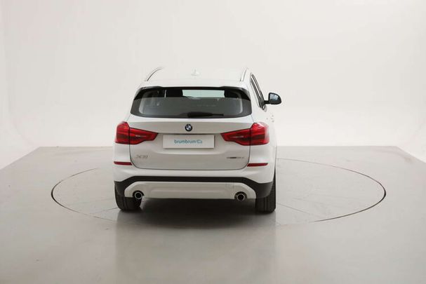 BMW X3 sDrive 110 kW image number 3