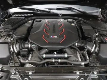 Car image 40