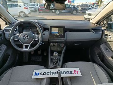 Car image 12