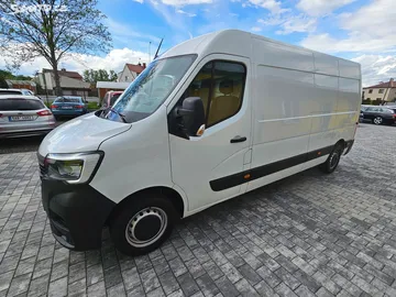 Car image 32