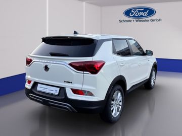 Car image 30