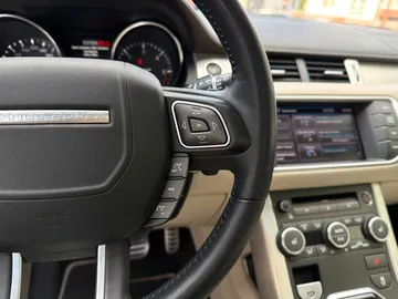 Car image 27
