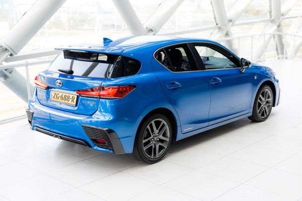 Lexus CT 200h 100 kW image number 2