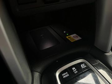 Car image 35