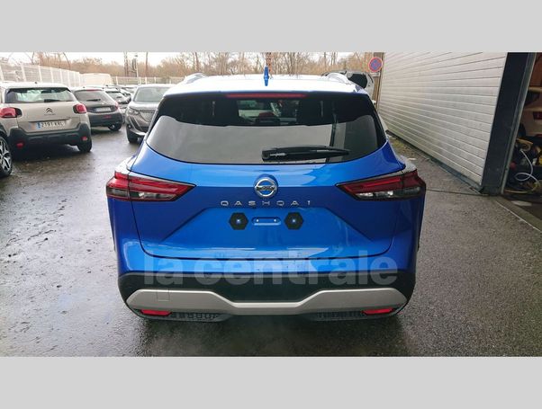 Nissan Qashqai 1.3 MHEV Premiere Edition Xtronic 116 kW image number 4