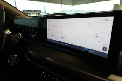 Car image 36