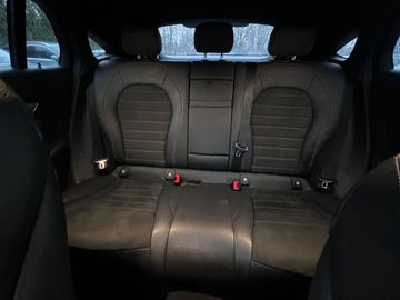 Car image 33