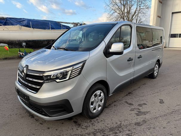 Renault Trafic Passenger dCi 110 kW image number 1