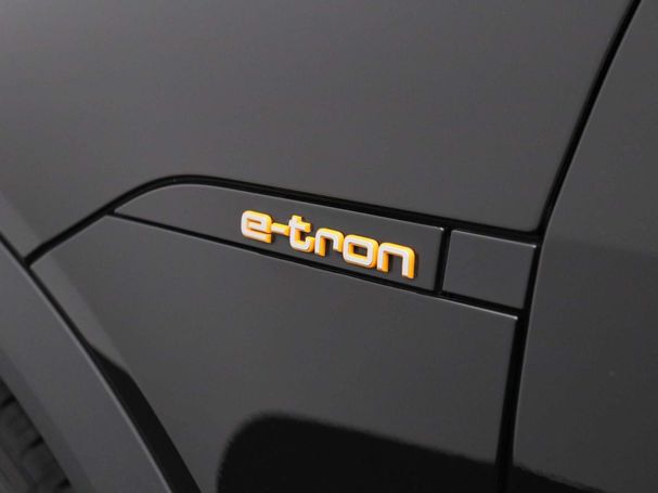 Audi e-tron 55 quattro 300 kW image number 15