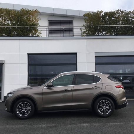 Alfa Romeo Stelvio 2.2 Diesel 16V Super 132 kW image number 4