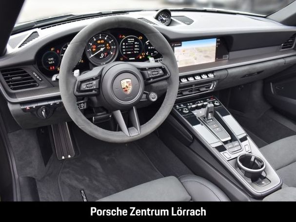 Porsche 992 Carrera 4 GTS Cabrio 353 kW image number 15