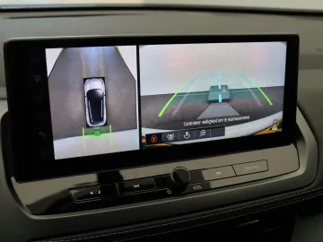 Car image 48
