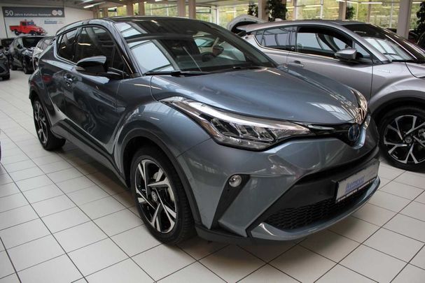 Toyota C-HR 2.0 Hybrid Style 135 kW image number 2