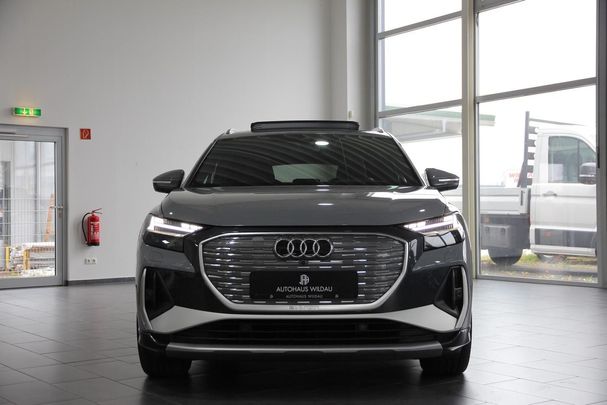 Audi Q4 40 e-tron S-line 150 kW image number 4