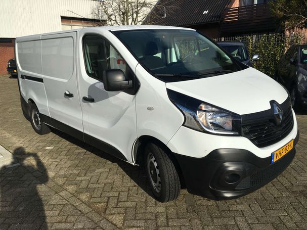 Renault Trafic DCi L2H1 70 kW image number 3