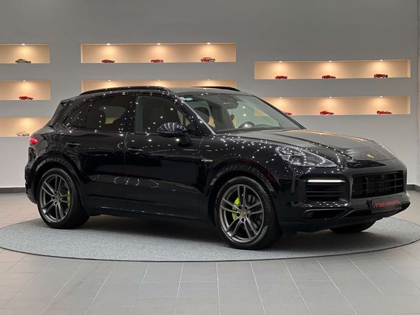 Porsche Cayenne E-Hybrid 340 kW image number 2