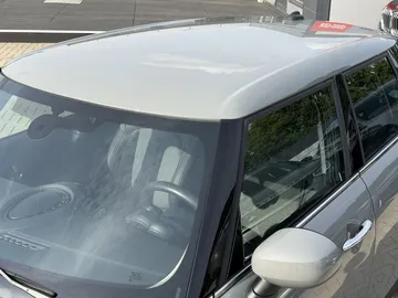 Car image 35