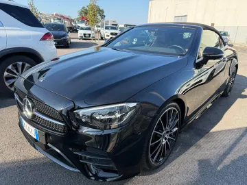 Car image 32