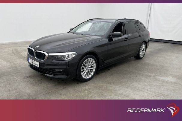 BMW 520d Touring Sport Line 140 kW image number 1