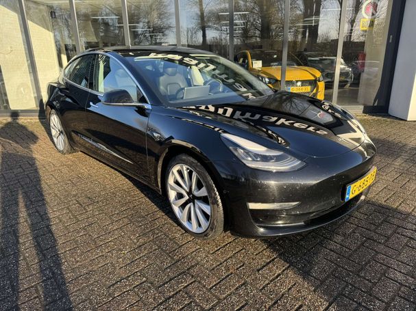 Tesla Model 3 Long Range AWD 258 kW image number 3