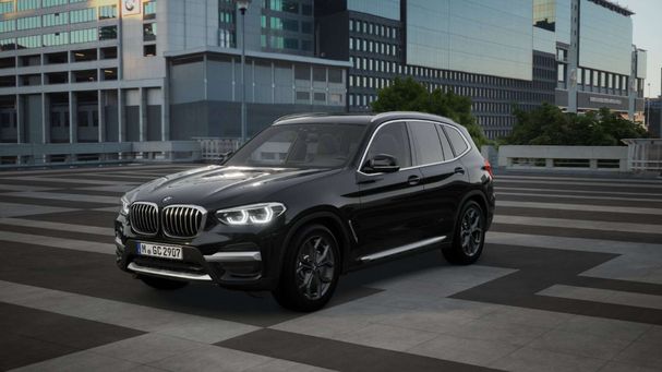 BMW X3 xDrive 210 kW image number 1