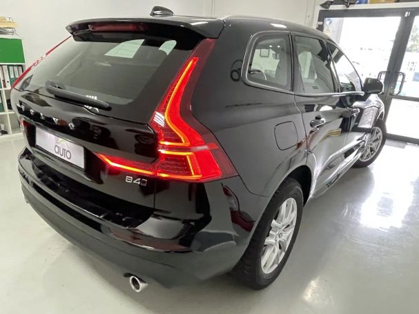 Volvo XC60 AWD 145 kW image number 4