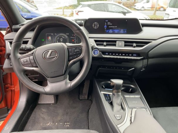 Lexus UX 250h 135 kW image number 10