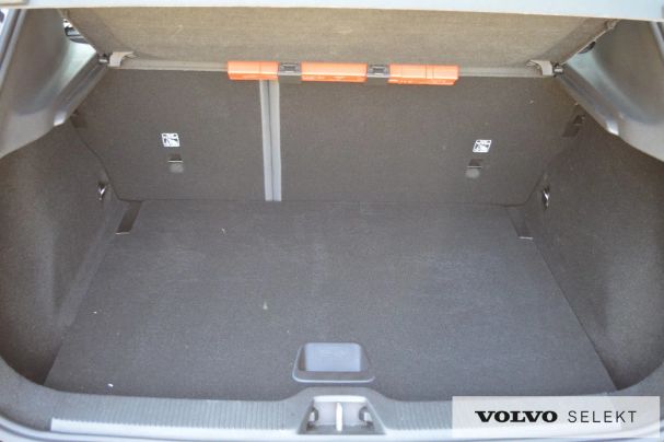 Volvo EX30 200 kW image number 38