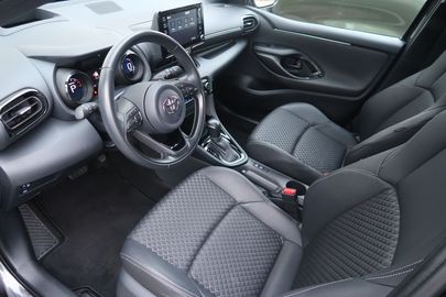 Car image 11