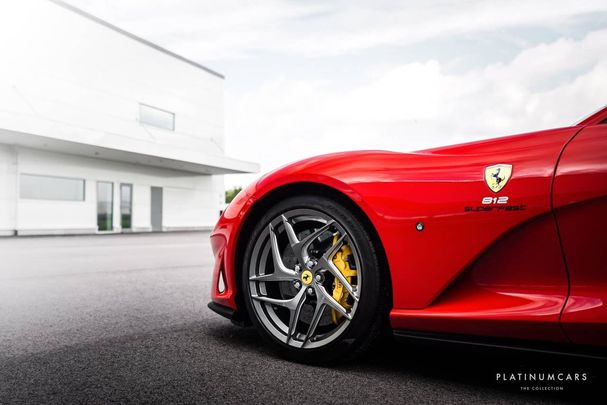 Ferrari 812 Superfast 588 kW image number 27