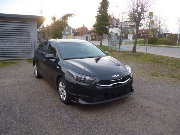 Kia Ceed 1.0 T-GDI 74 kW image number 2