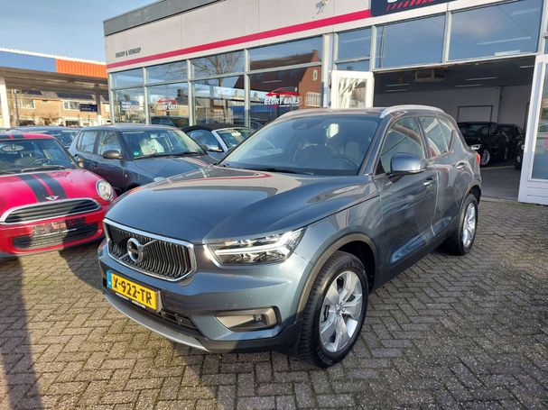 Volvo XC40 1.5 T2 95 kW image number 2